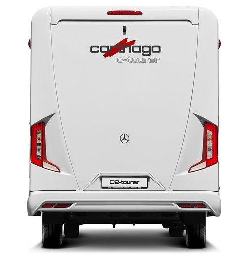 Carthago Wohnmobil C2-tourer Heckansicht auf weißem Hintergrund 
